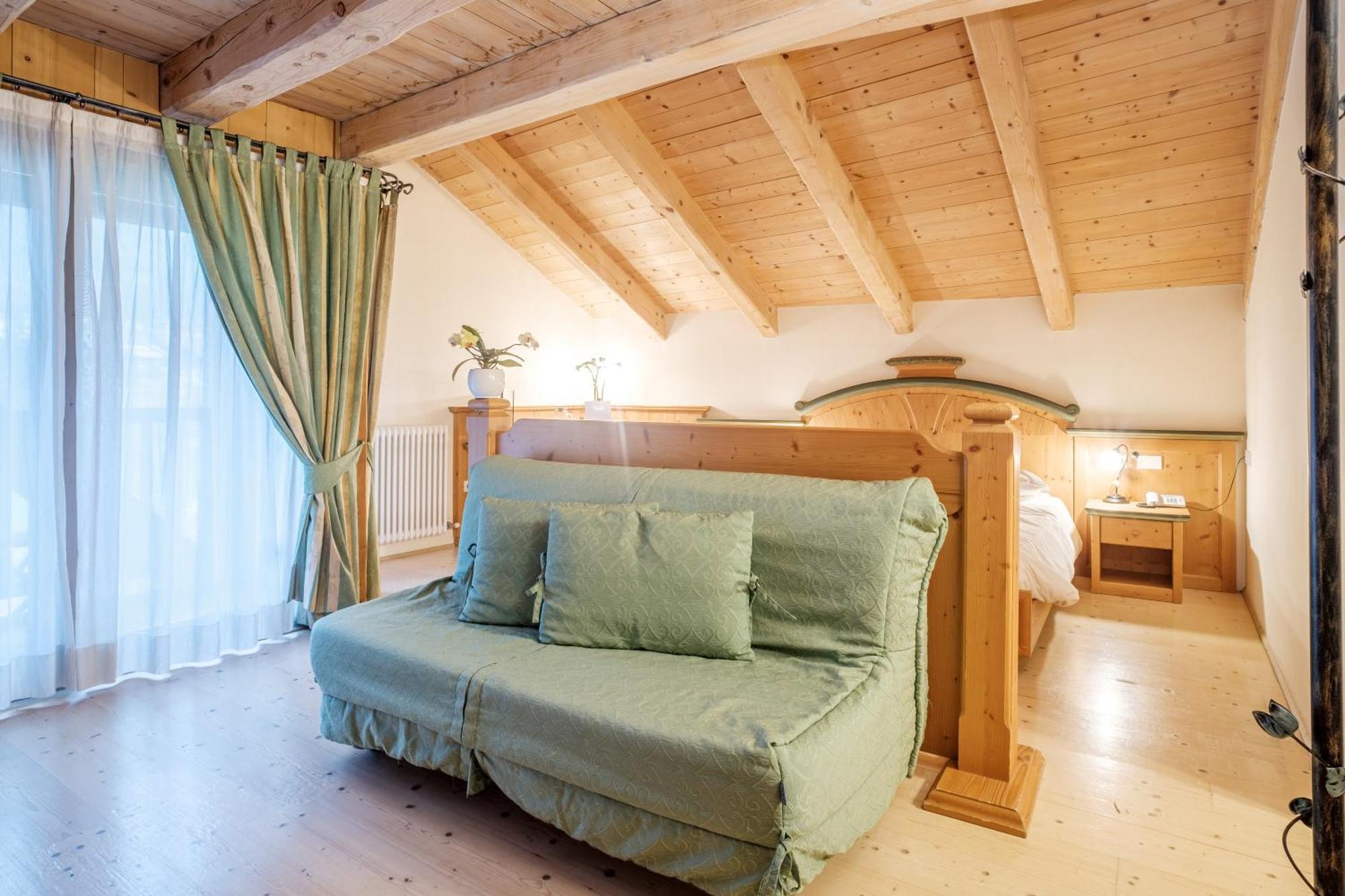 Casa Moresc Spiazzo  Oda fotoğraf